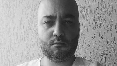"Agi de modo radical a partir da ideia da Lélia Gonzalez de pretuguês", conta André Capilé