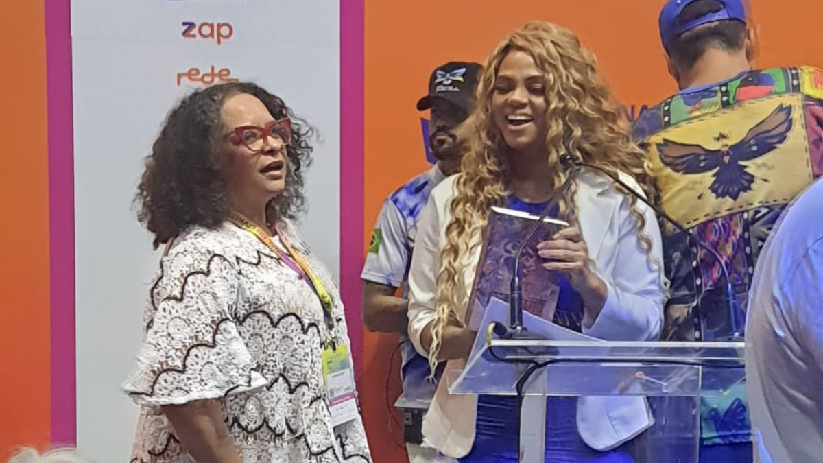 Ana Maria Gonçalves é a homenageada da edição de 40 anos da Bienal do Rio