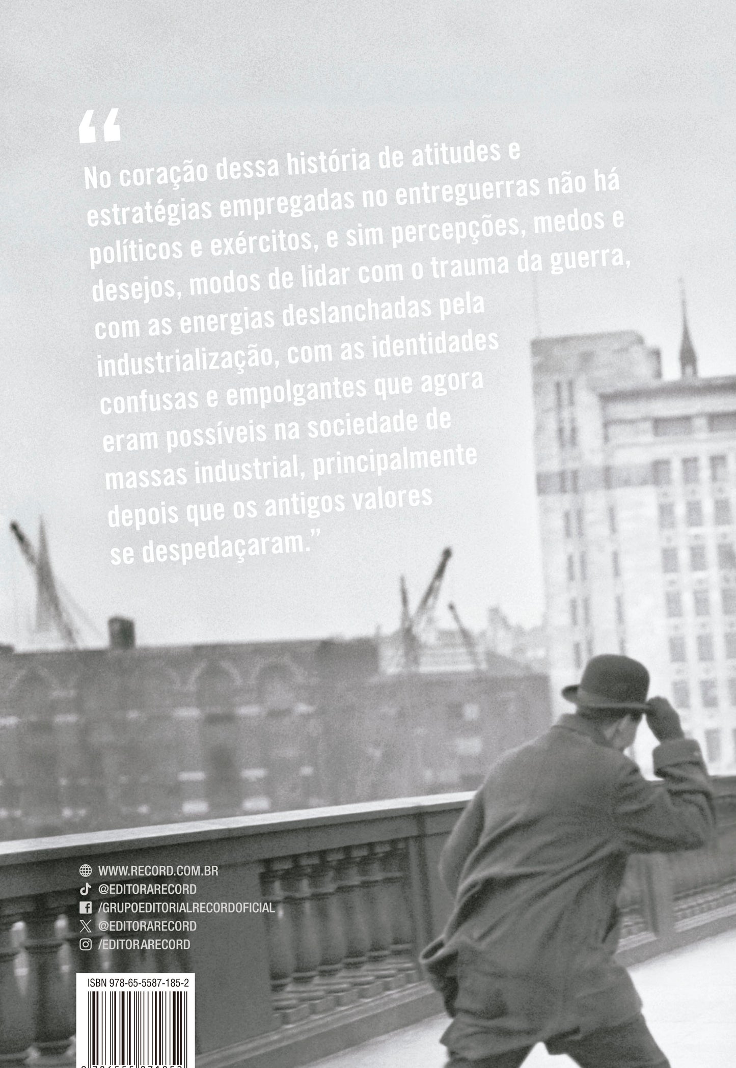 9786555871852_quartacapa.jpg